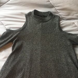 Shoulder cut out dress